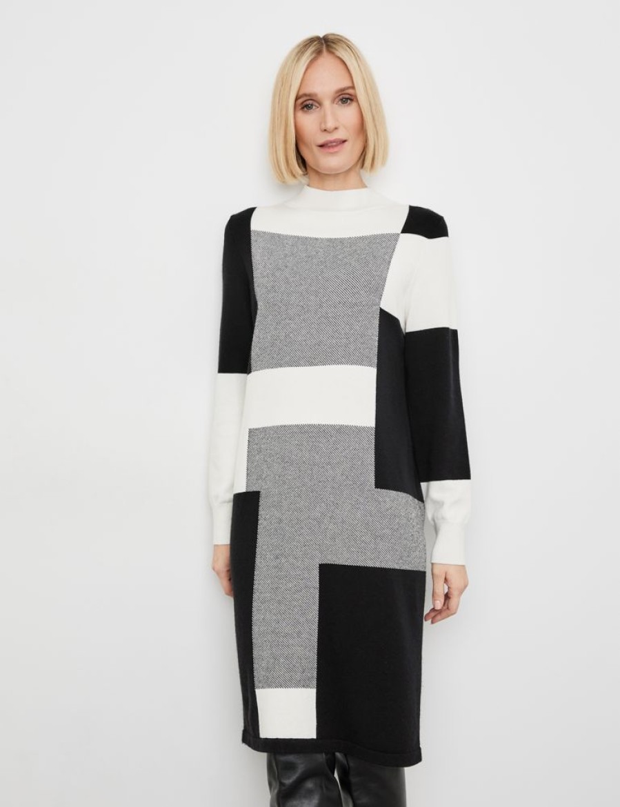 Jurken GERRY WEBER | Gebreide Jurk Met Geribde Turtleneck